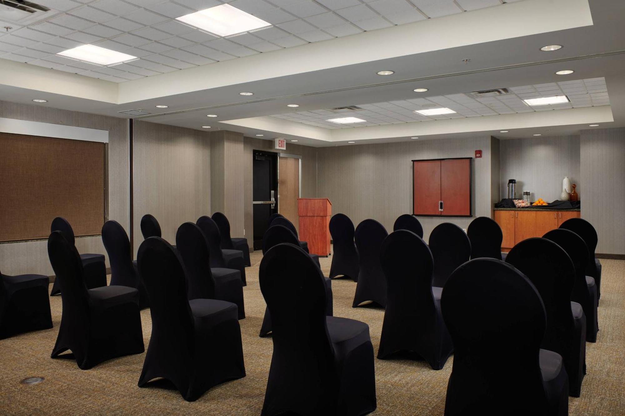Springhill Suites By Marriott Baton Rouge North / Airport Extérieur photo